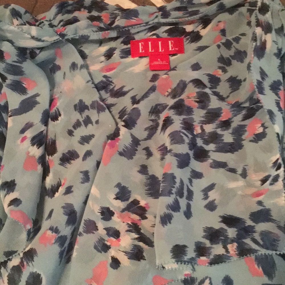 Flowy Spring Top - Picture 3 of 5
